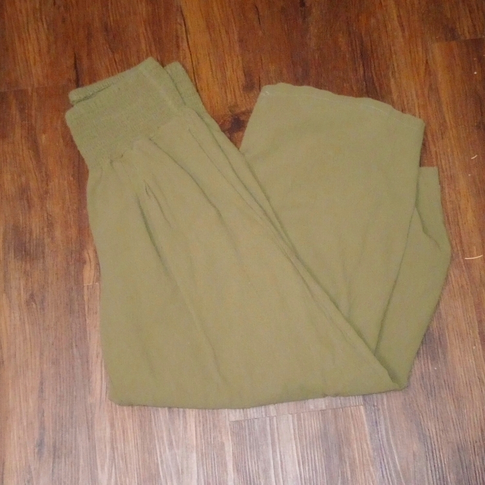 Green Pants for women